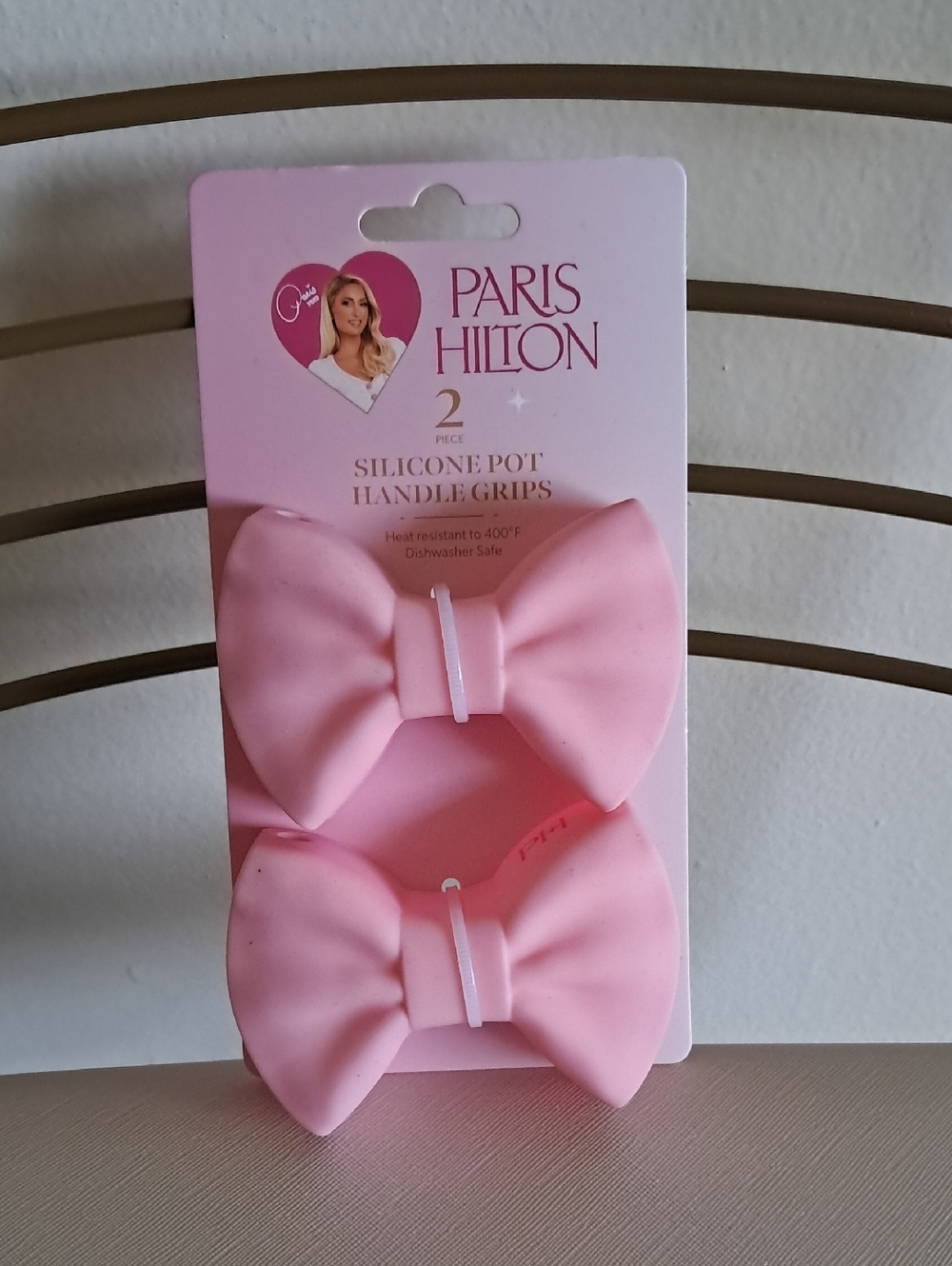 Paris Hilton Light Pink Silicone Bow Pot Handle Grips - 2 Pack